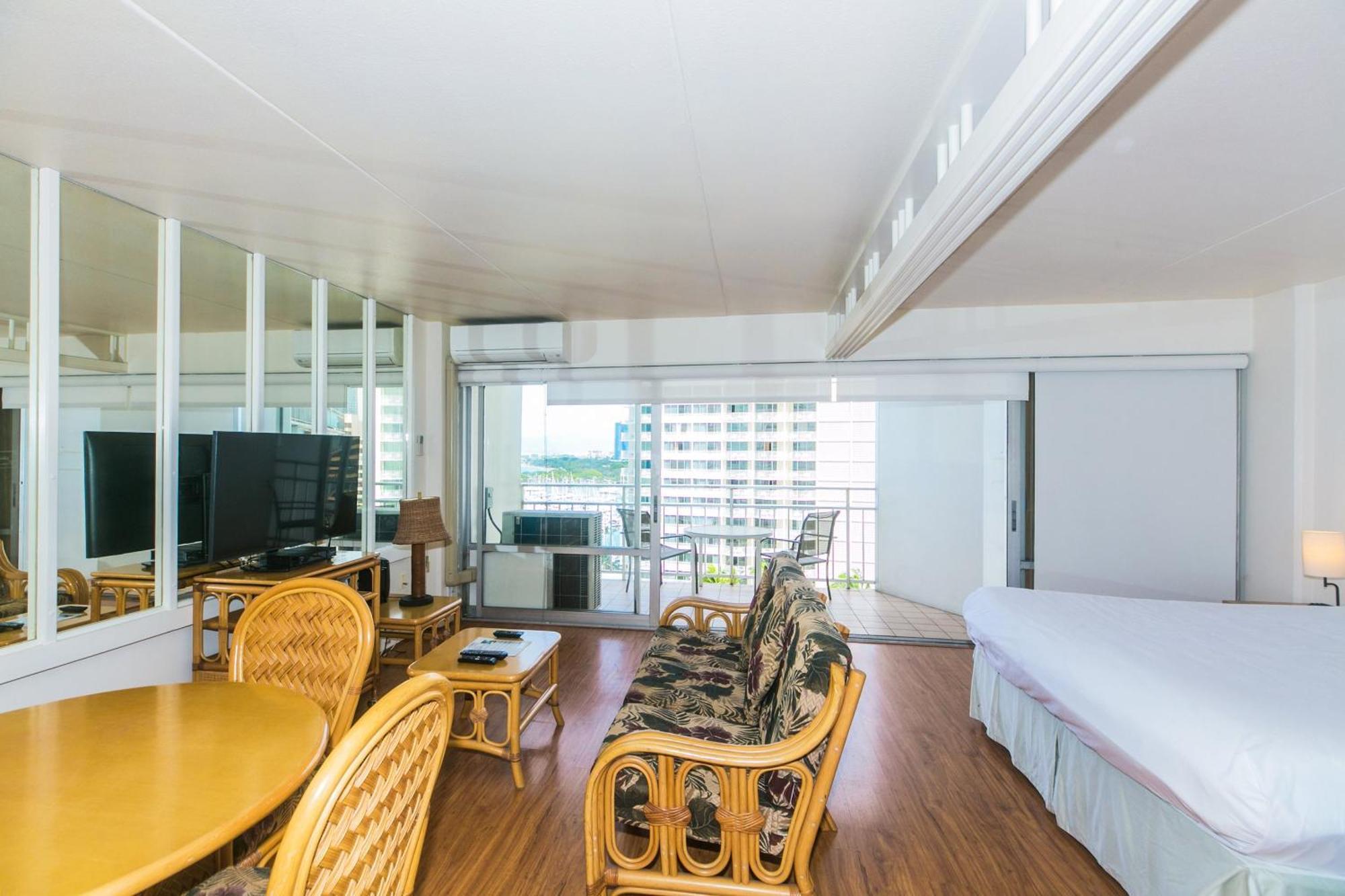 Ilikai Tower 1127 Yacht Harbor View 1Br Apartment Honolulu Bagian luar foto